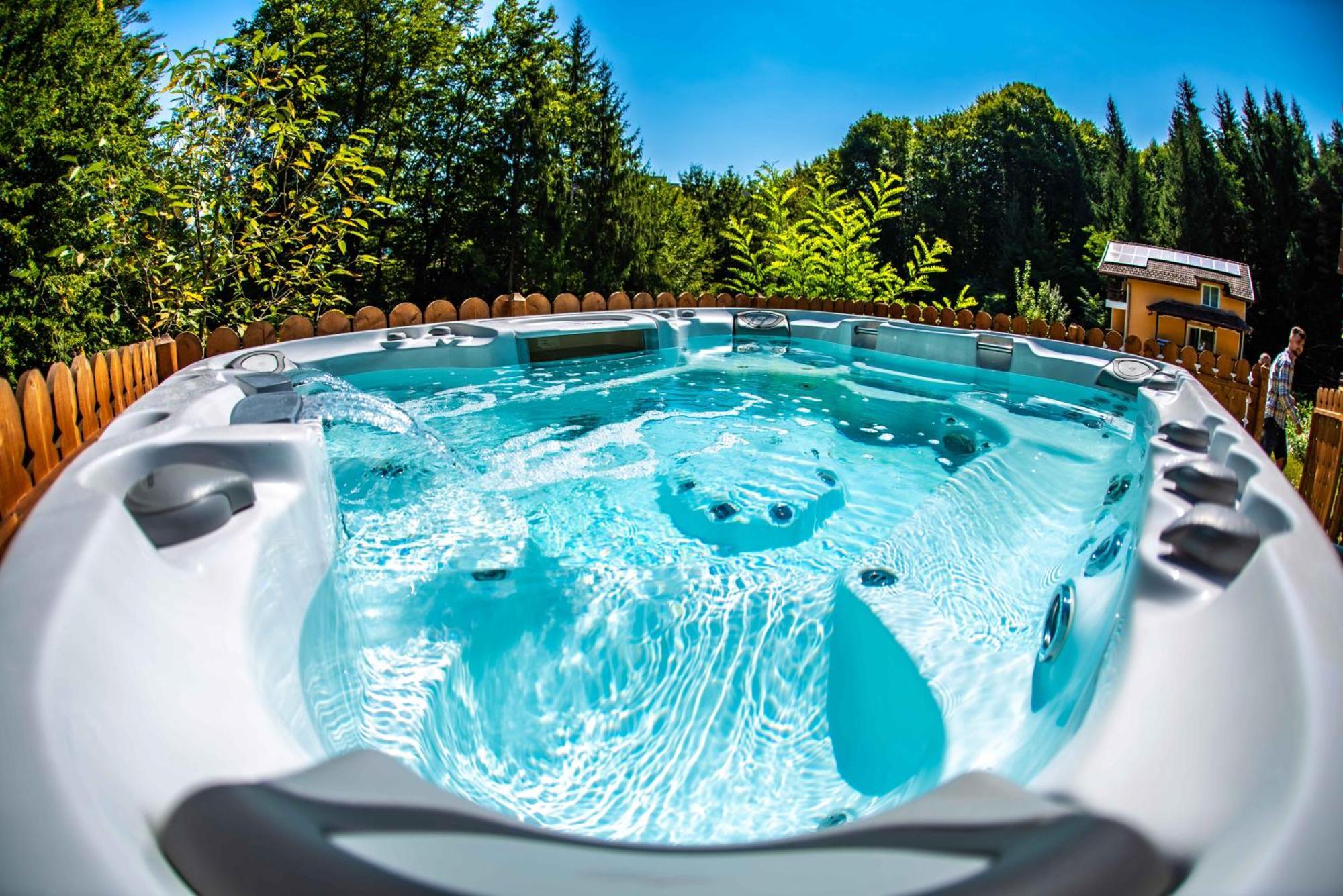 Hotel Trei Brazi Baile Olanesti Bagian luar foto